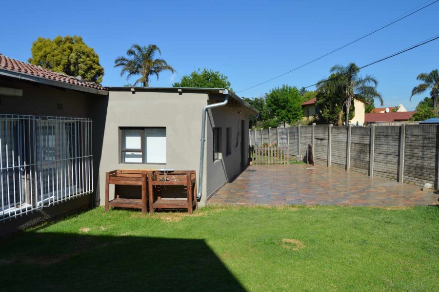 4 Bedroom Property for Sale in Brackendowns Gauteng