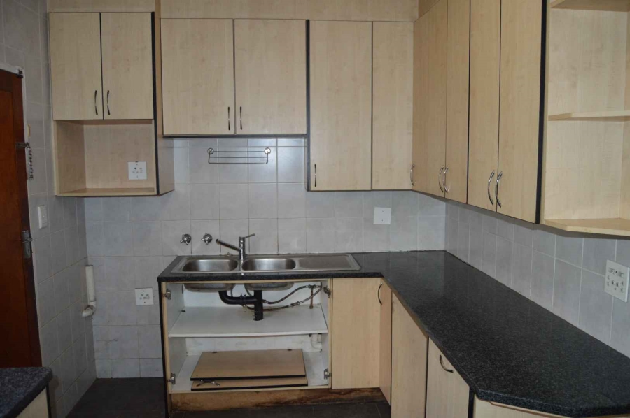 4 Bedroom Property for Sale in Brackendowns Gauteng