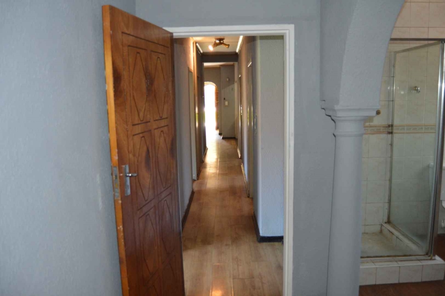 4 Bedroom Property for Sale in Brackendowns Gauteng