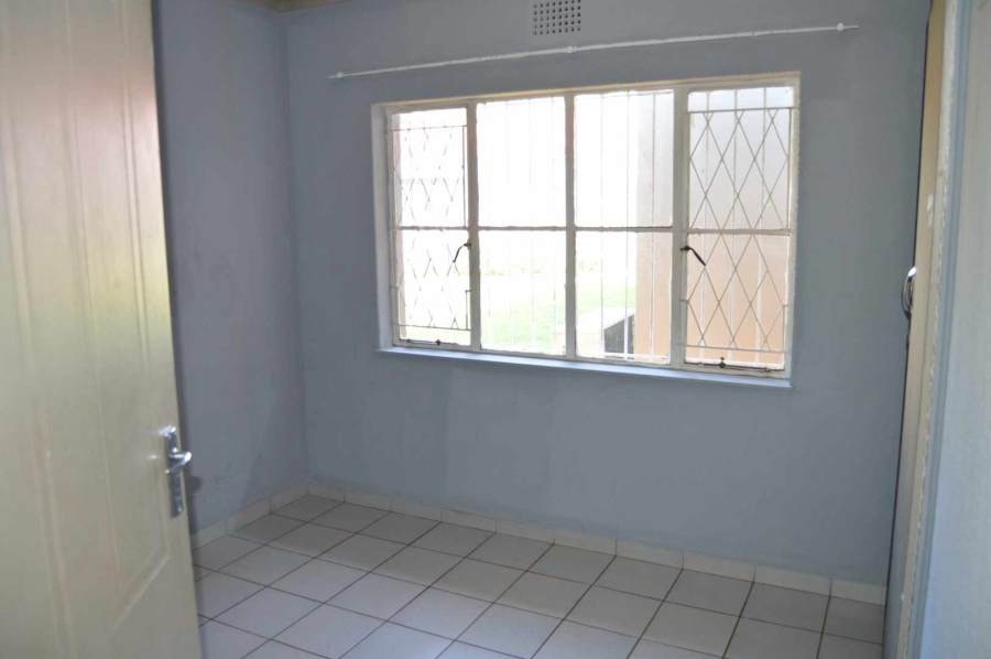 4 Bedroom Property for Sale in Brackendowns Gauteng