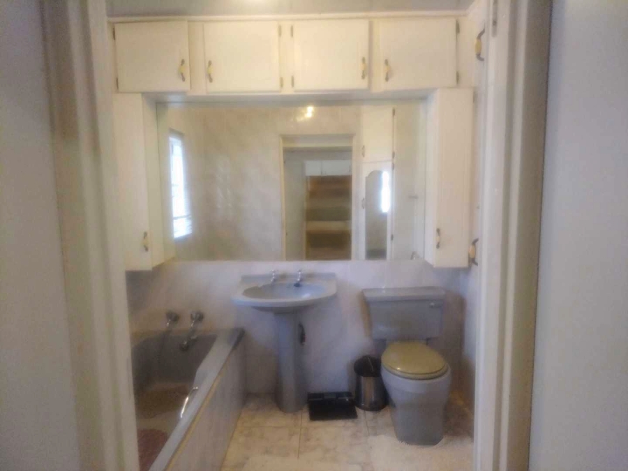 4 Bedroom Property for Sale in Mabopane Unit M Gauteng