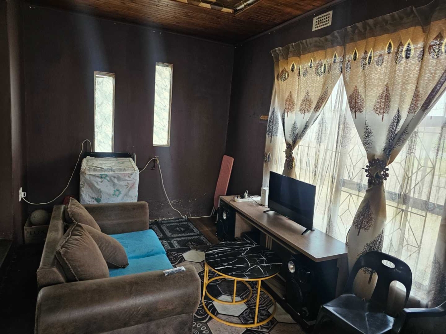 4 Bedroom Property for Sale in Tsakane Gauteng