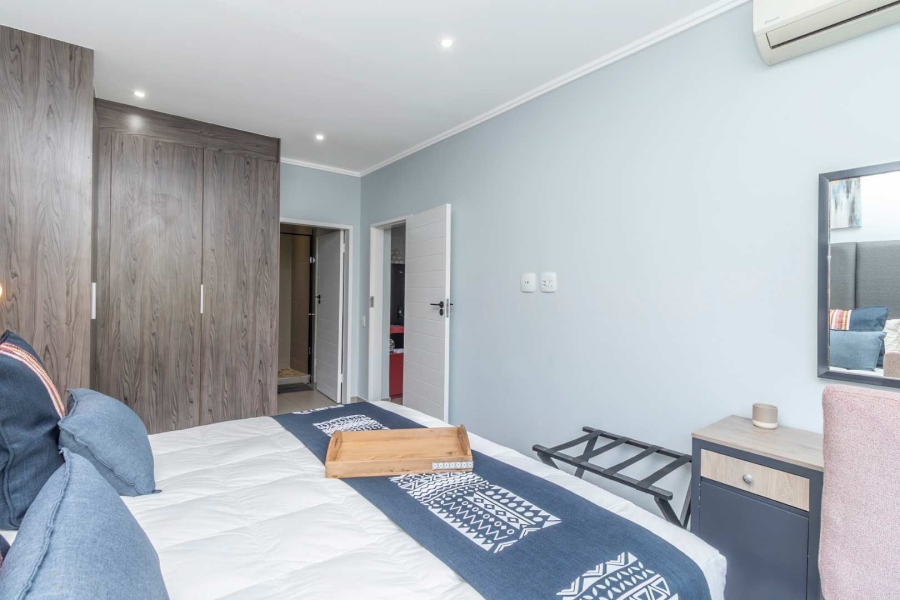 To Let 2 Bedroom Property for Rent in Hurlingham Gauteng