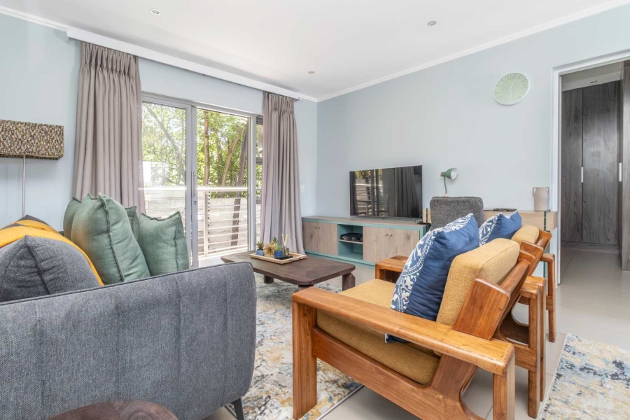 To Let 2 Bedroom Property for Rent in Hurlingham Gauteng