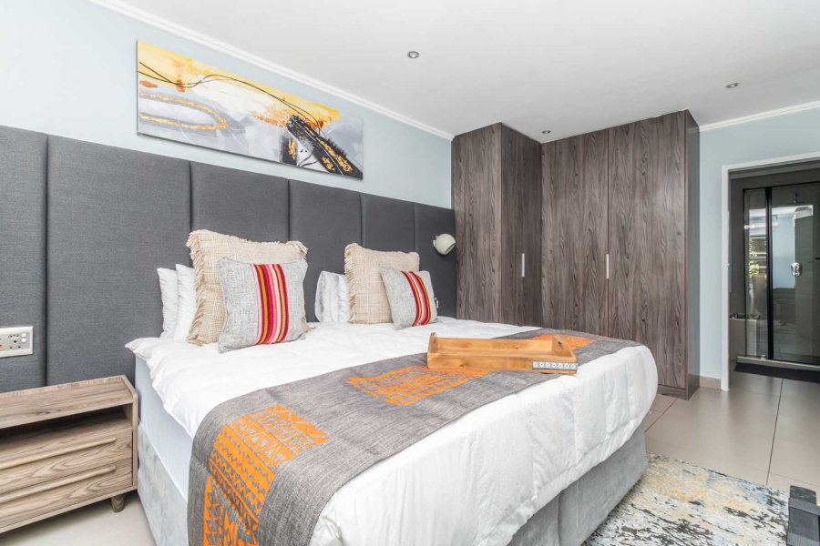 To Let 2 Bedroom Property for Rent in Hurlingham Gauteng