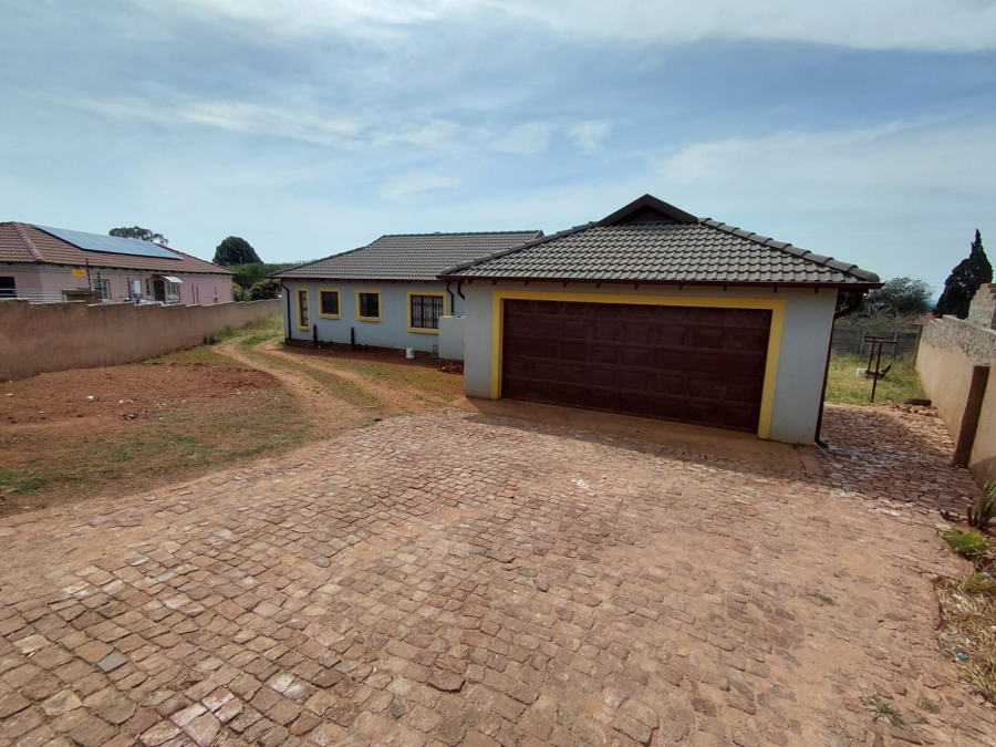 3 Bedroom Property for Sale in Amandasig Gauteng