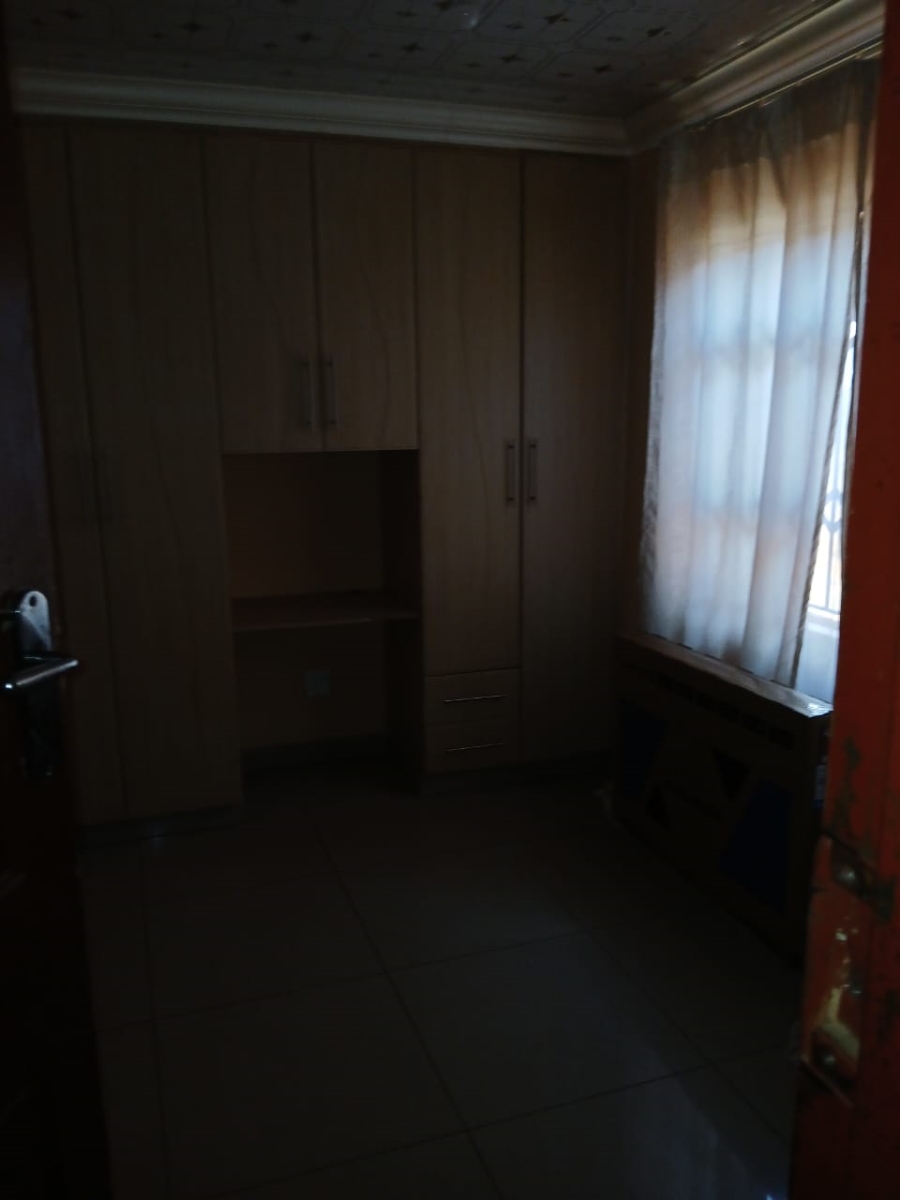 2 Bedroom Property for Sale in Soshanguve VV Gauteng