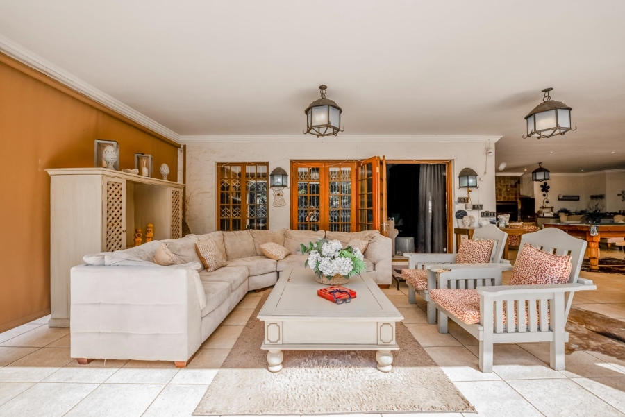 6 Bedroom Property for Sale in Bryanston Gauteng