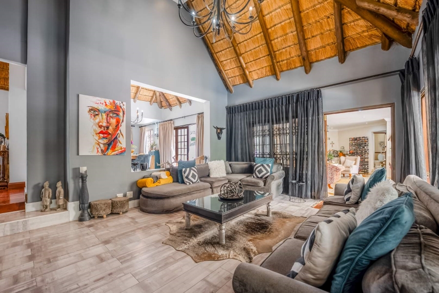 6 Bedroom Property for Sale in Bryanston Gauteng