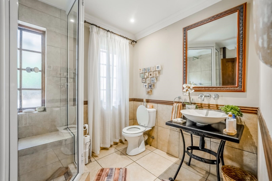 6 Bedroom Property for Sale in Bryanston Gauteng