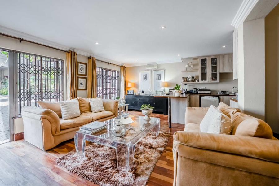 6 Bedroom Property for Sale in Bryanston Gauteng