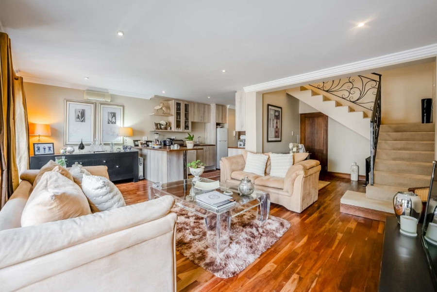 6 Bedroom Property for Sale in Bryanston Gauteng