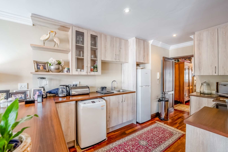 6 Bedroom Property for Sale in Bryanston Gauteng