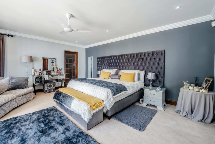 6 Bedroom Property for Sale in Bryanston Gauteng