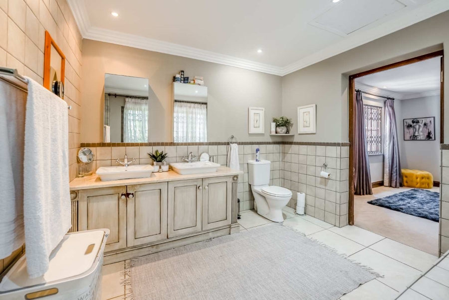 6 Bedroom Property for Sale in Bryanston Gauteng