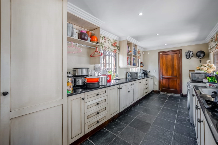 6 Bedroom Property for Sale in Bryanston Gauteng