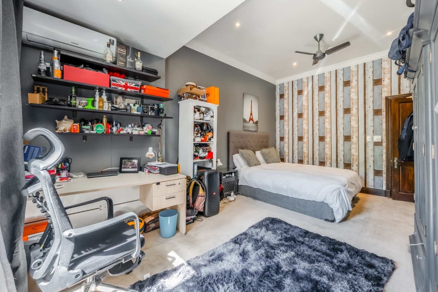 6 Bedroom Property for Sale in Bryanston Gauteng