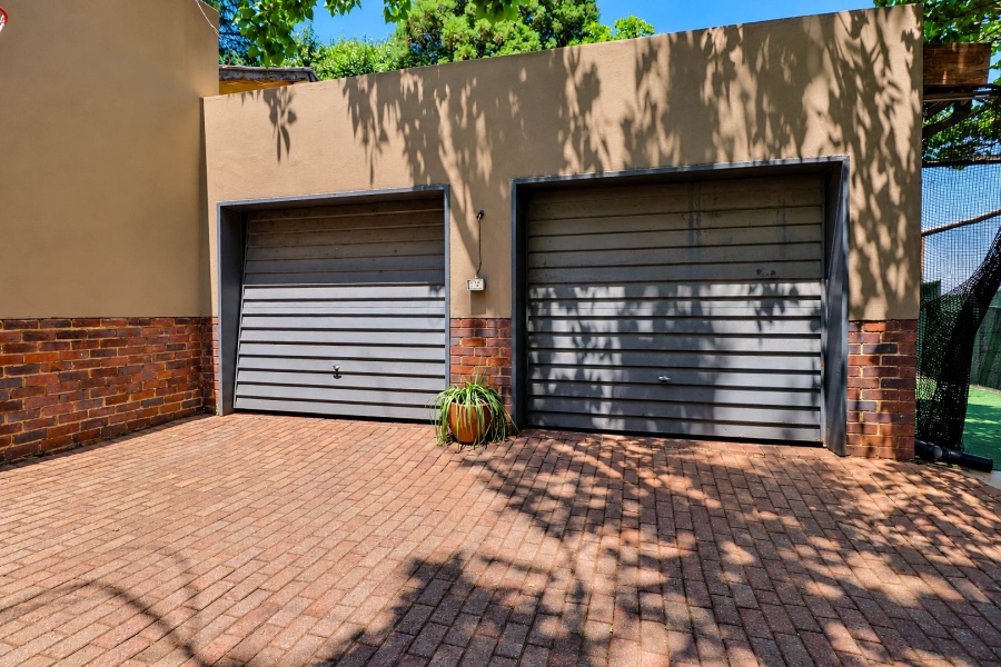 8 Bedroom Property for Sale in Irene Gauteng