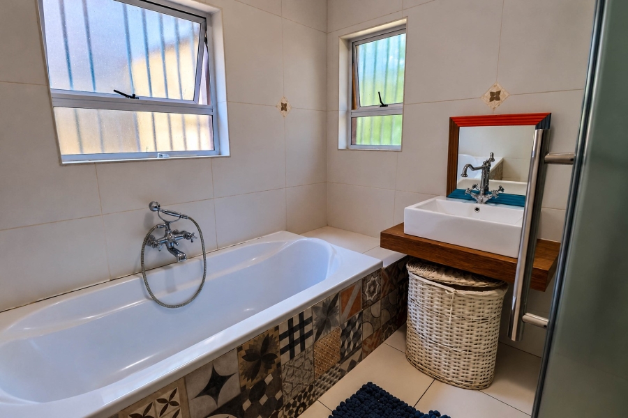 8 Bedroom Property for Sale in Irene Gauteng