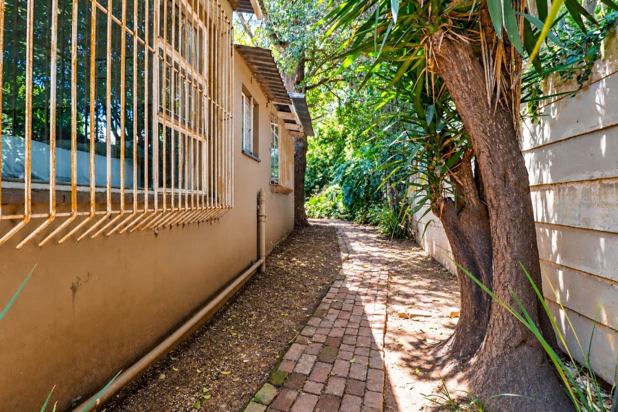 8 Bedroom Property for Sale in Irene Gauteng