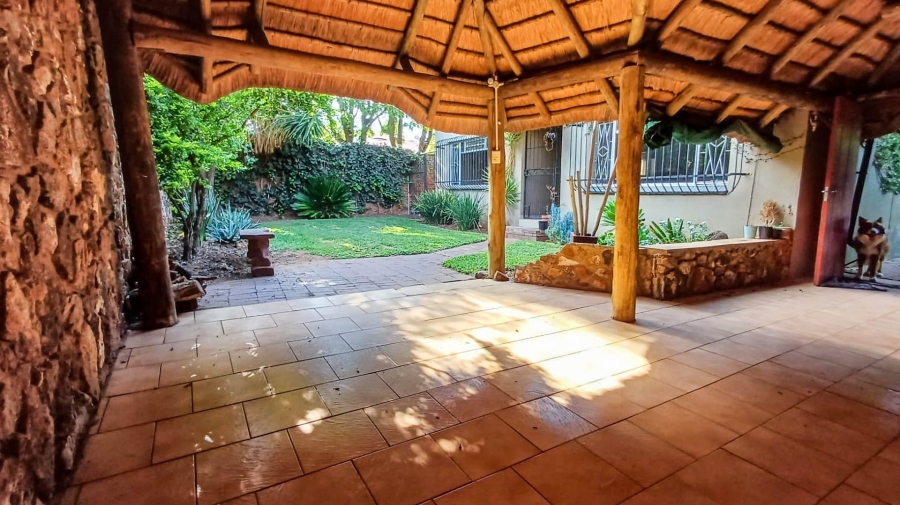 8 Bedroom Property for Sale in Irene Gauteng