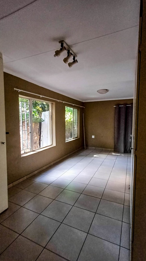 8 Bedroom Property for Sale in Irene Gauteng