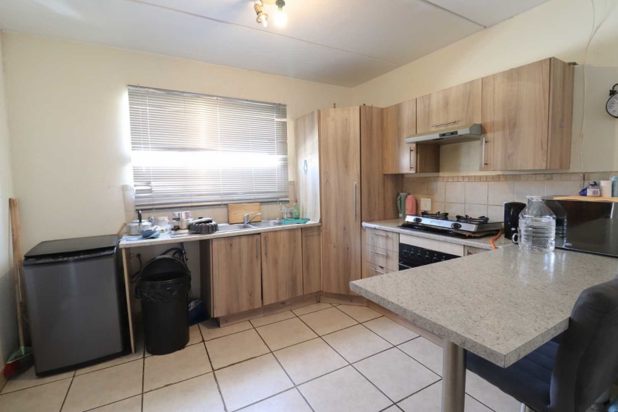 2 Bedroom Property for Sale in Kleinfontein Gauteng