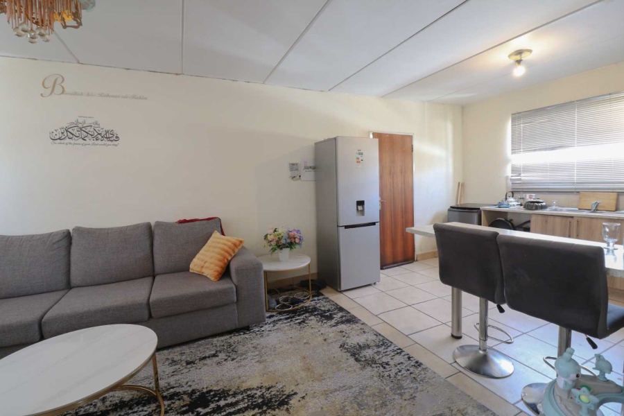 2 Bedroom Property for Sale in Kleinfontein Gauteng