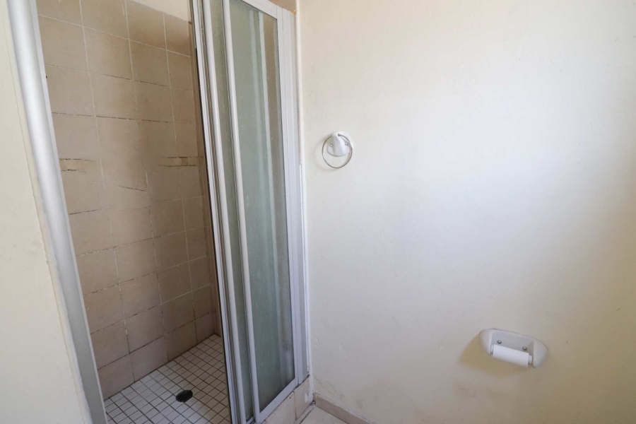 2 Bedroom Property for Sale in Kleinfontein Gauteng