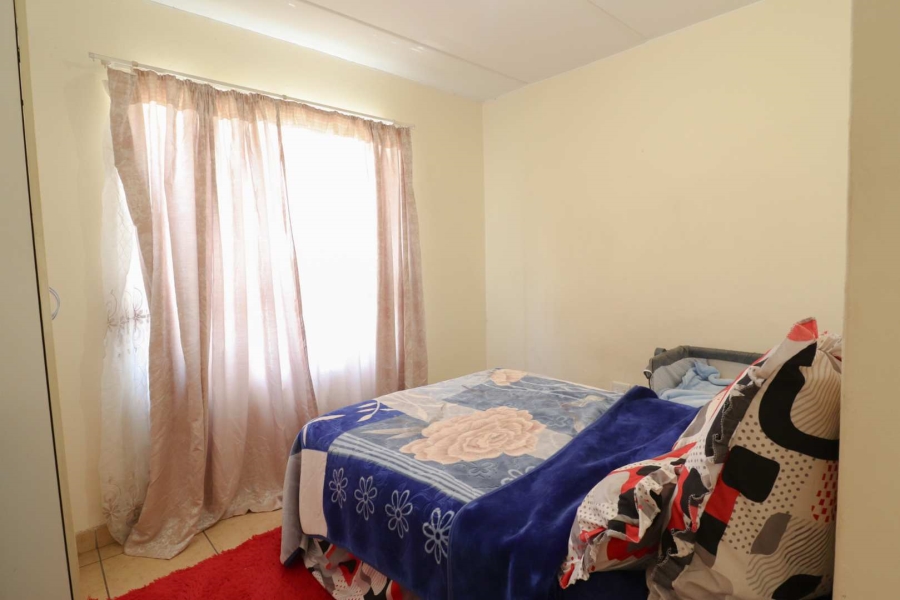 2 Bedroom Property for Sale in Kleinfontein Gauteng