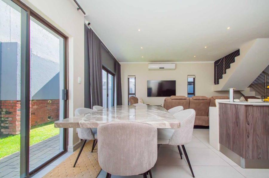 3 Bedroom Property for Sale in Bryanston Gauteng