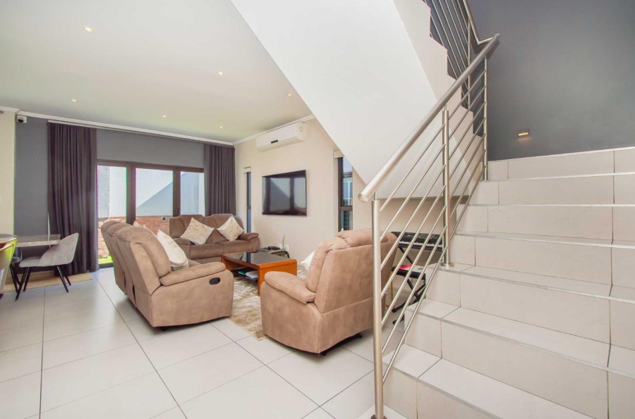 3 Bedroom Property for Sale in Bryanston Gauteng