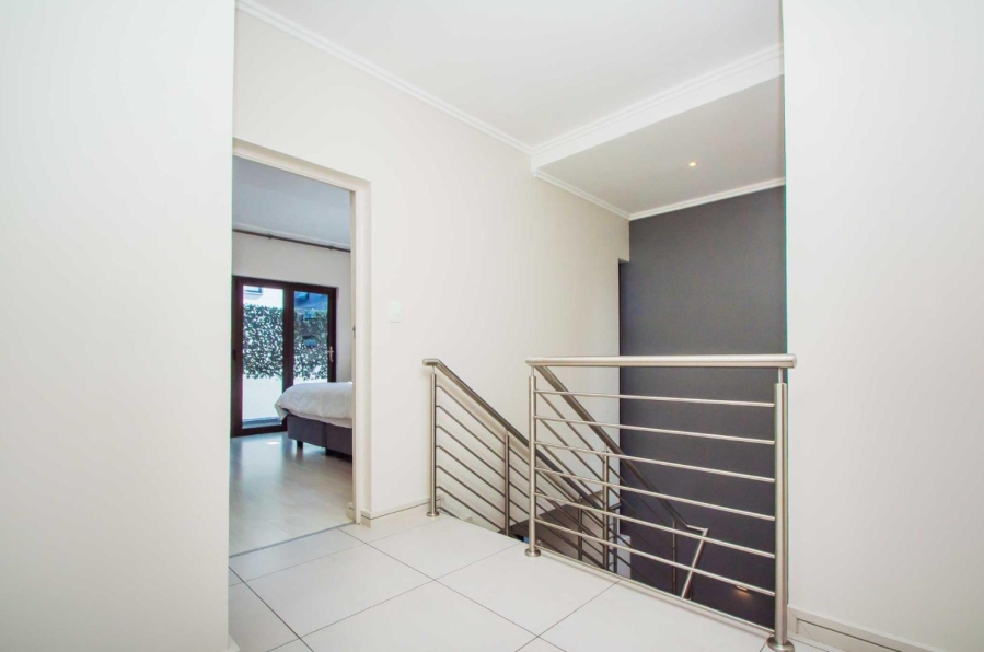 3 Bedroom Property for Sale in Bryanston Gauteng