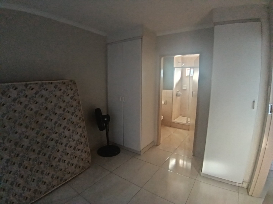 2 Bedroom Property for Sale in Weavind Park Gauteng
