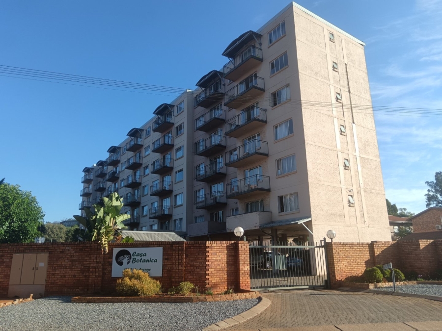 2 Bedroom Property for Sale in Weavind Park Gauteng