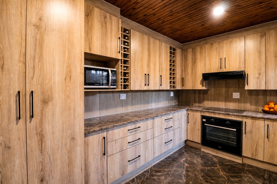 3 Bedroom Property for Sale in Bonaero Park Gauteng