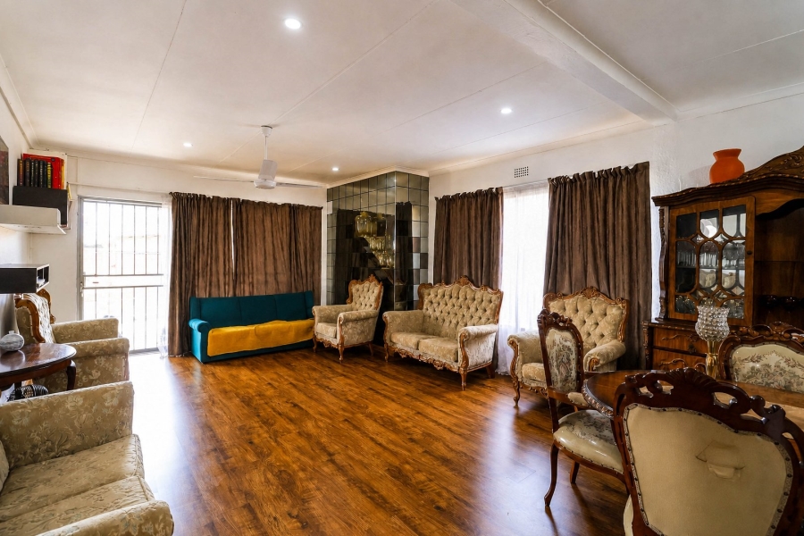3 Bedroom Property for Sale in Bonaero Park Gauteng
