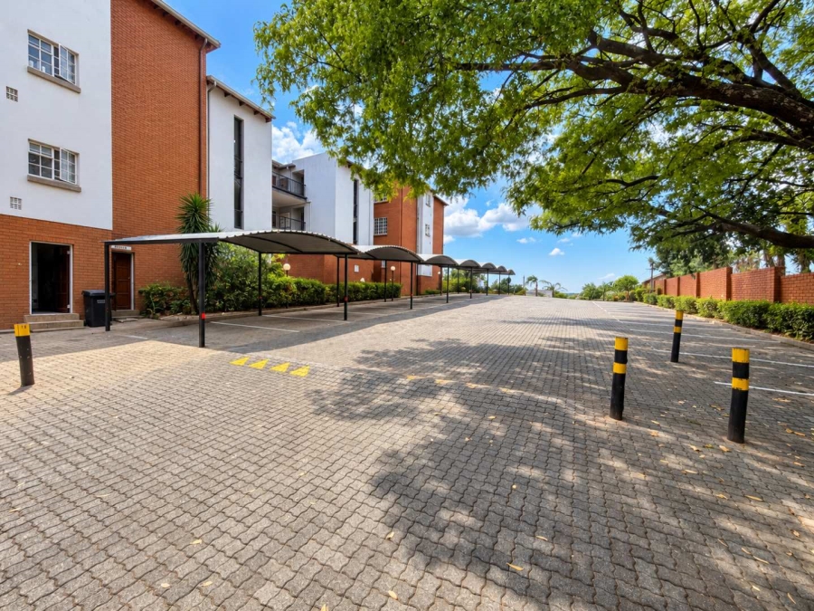 To Let 2 Bedroom Property for Rent in Noordheuwel Gauteng