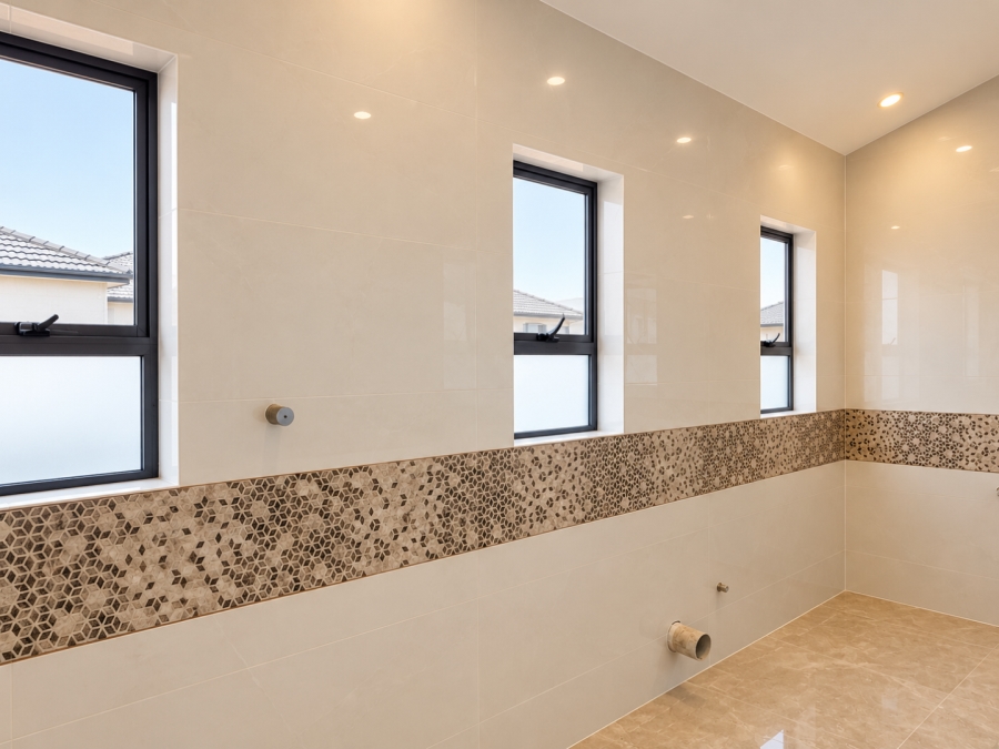 3 Bedroom Property for Sale in Homes Haven Gauteng