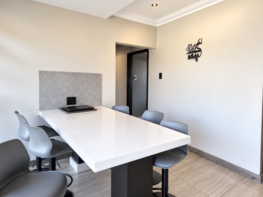 4 Bedroom Property for Sale in Mackenzie Park Gauteng