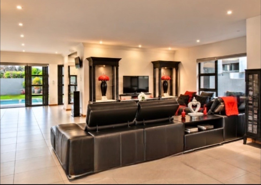4 Bedroom Property for Sale in Eye of Africa Gauteng