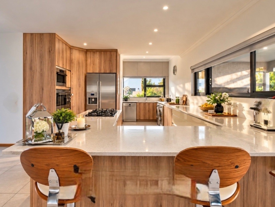 4 Bedroom Property for Sale in Eye of Africa Gauteng