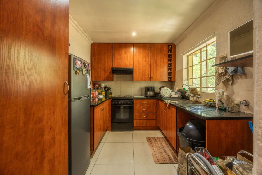 2 Bedroom Property for Sale in La Montagne Gauteng