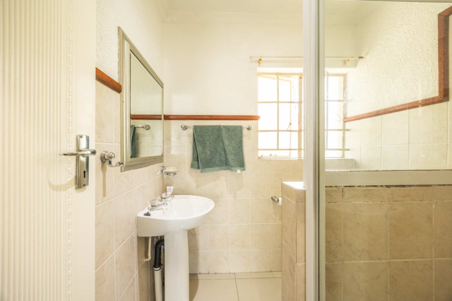 2 Bedroom Property for Sale in La Montagne Gauteng