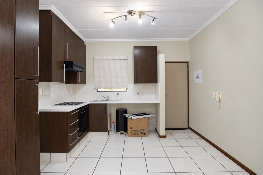 1 Bedroom Property for Sale in Lonehill Gauteng