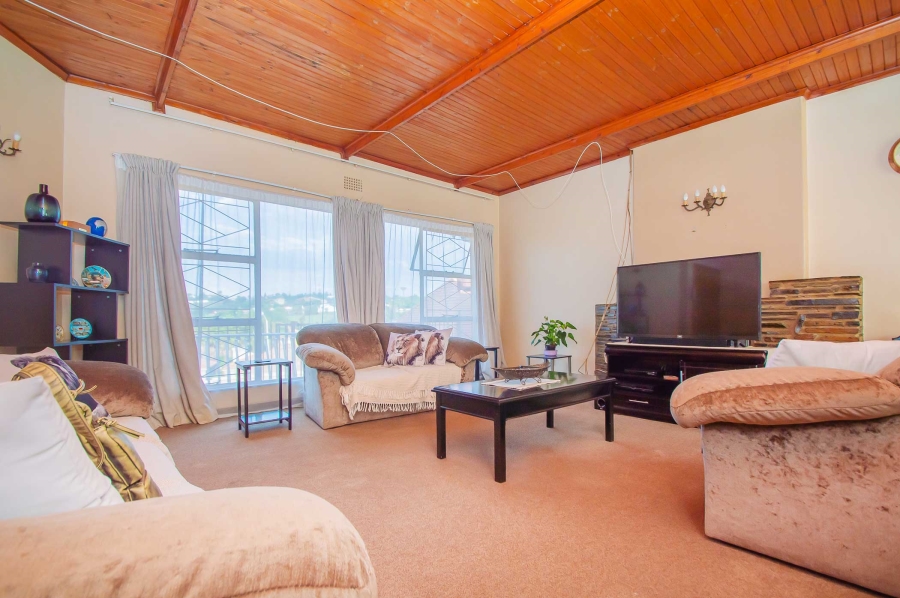 4 Bedroom Property for Sale in Noordheuwel Gauteng