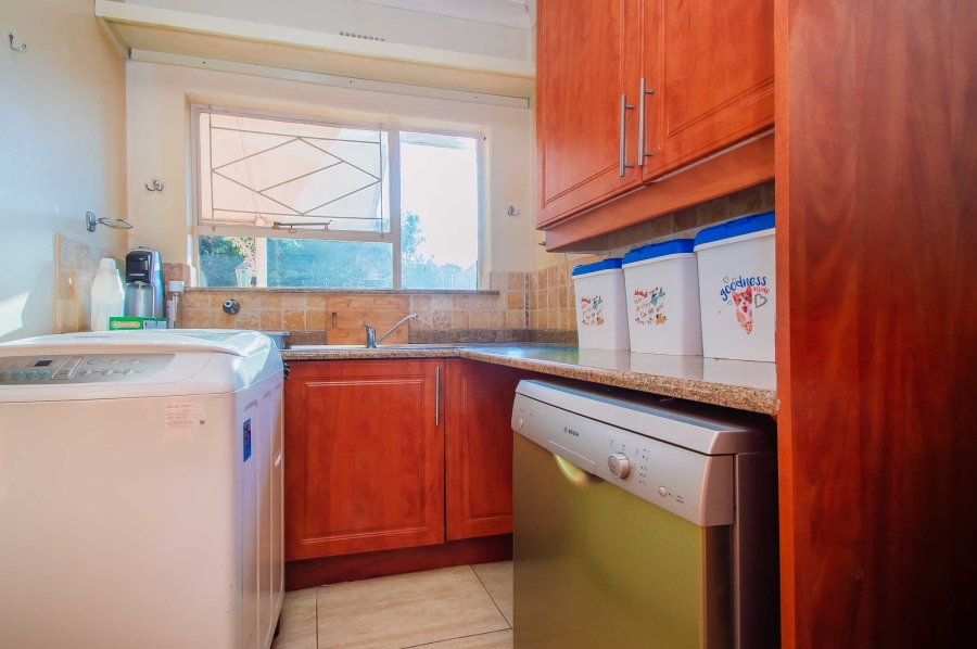 4 Bedroom Property for Sale in Noordheuwel Gauteng