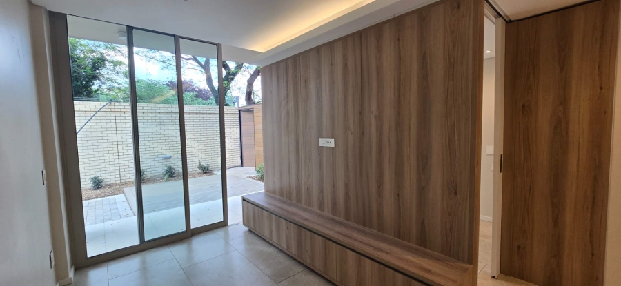 To Let 1 Bedroom Property for Rent in Rosebank Gauteng