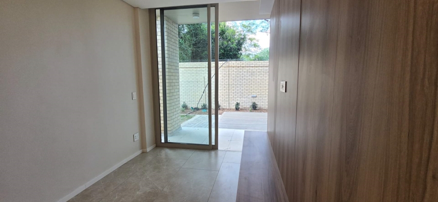 To Let 1 Bedroom Property for Rent in Rosebank Gauteng