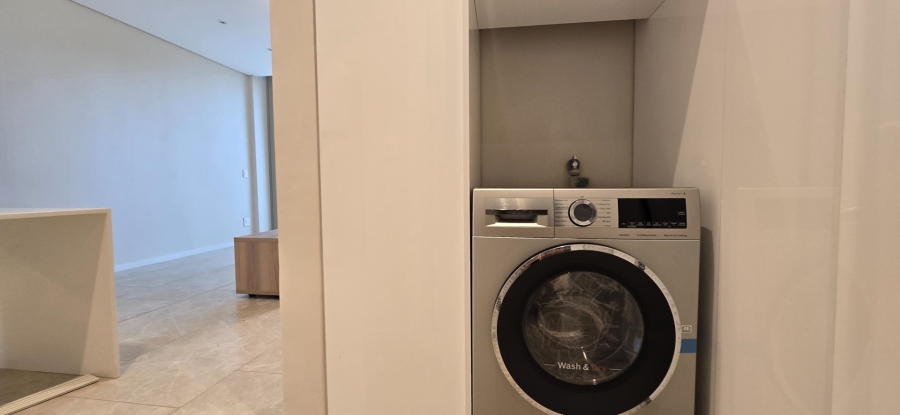 To Let 1 Bedroom Property for Rent in Rosebank Gauteng